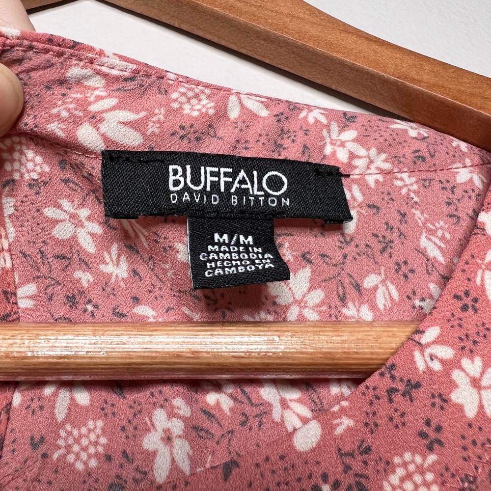 Buffalo David Bitton Women's Pink Floral Print Short Sleeve Top Size M Pocket - Picture 7 of 8